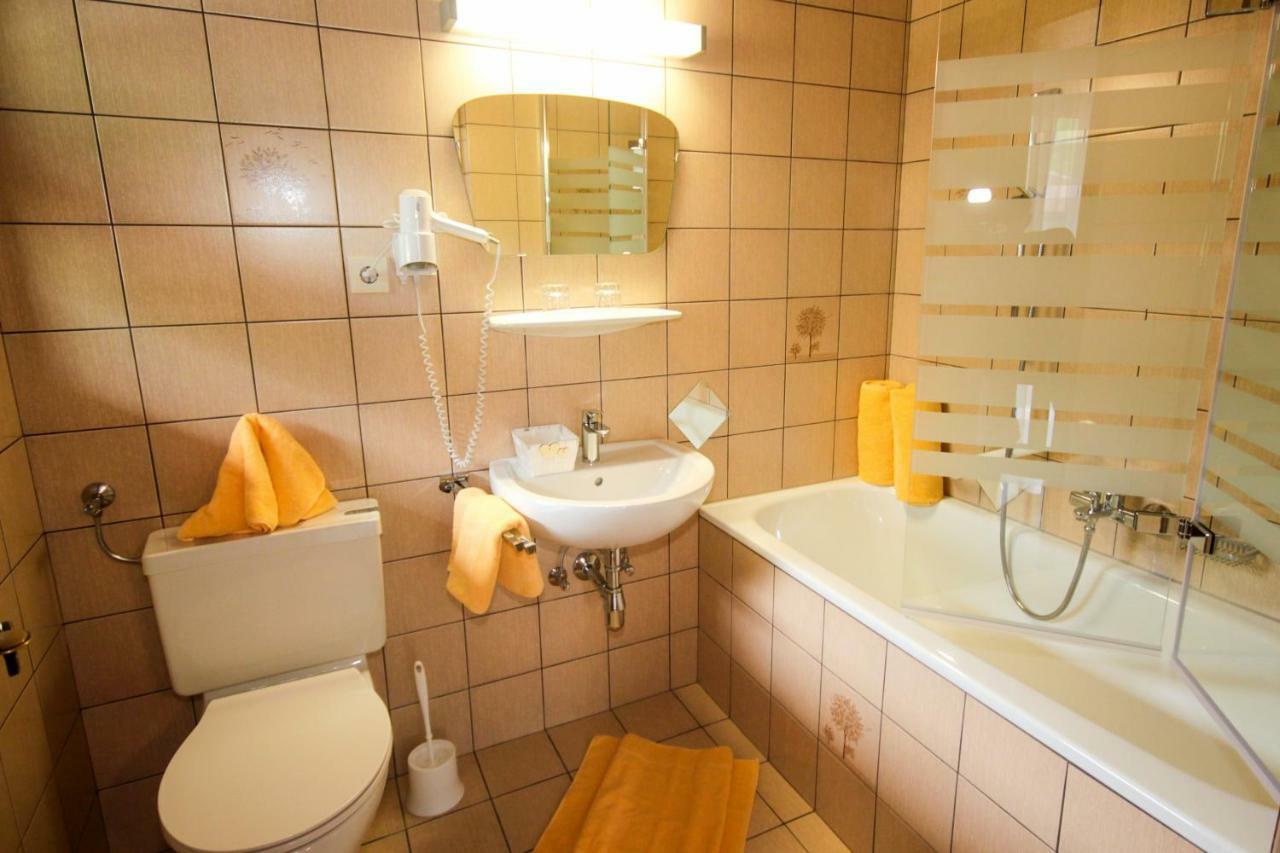 Gaesteheim Anna แลงเงนเฟลด์ ภายนอก รูปภาพ